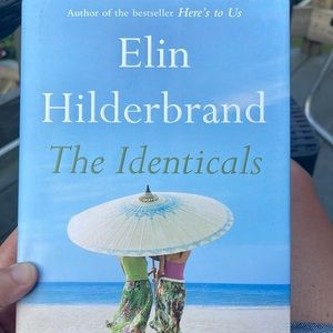 EUC The Identicals by Elin Hilderbrand. Hardcover.